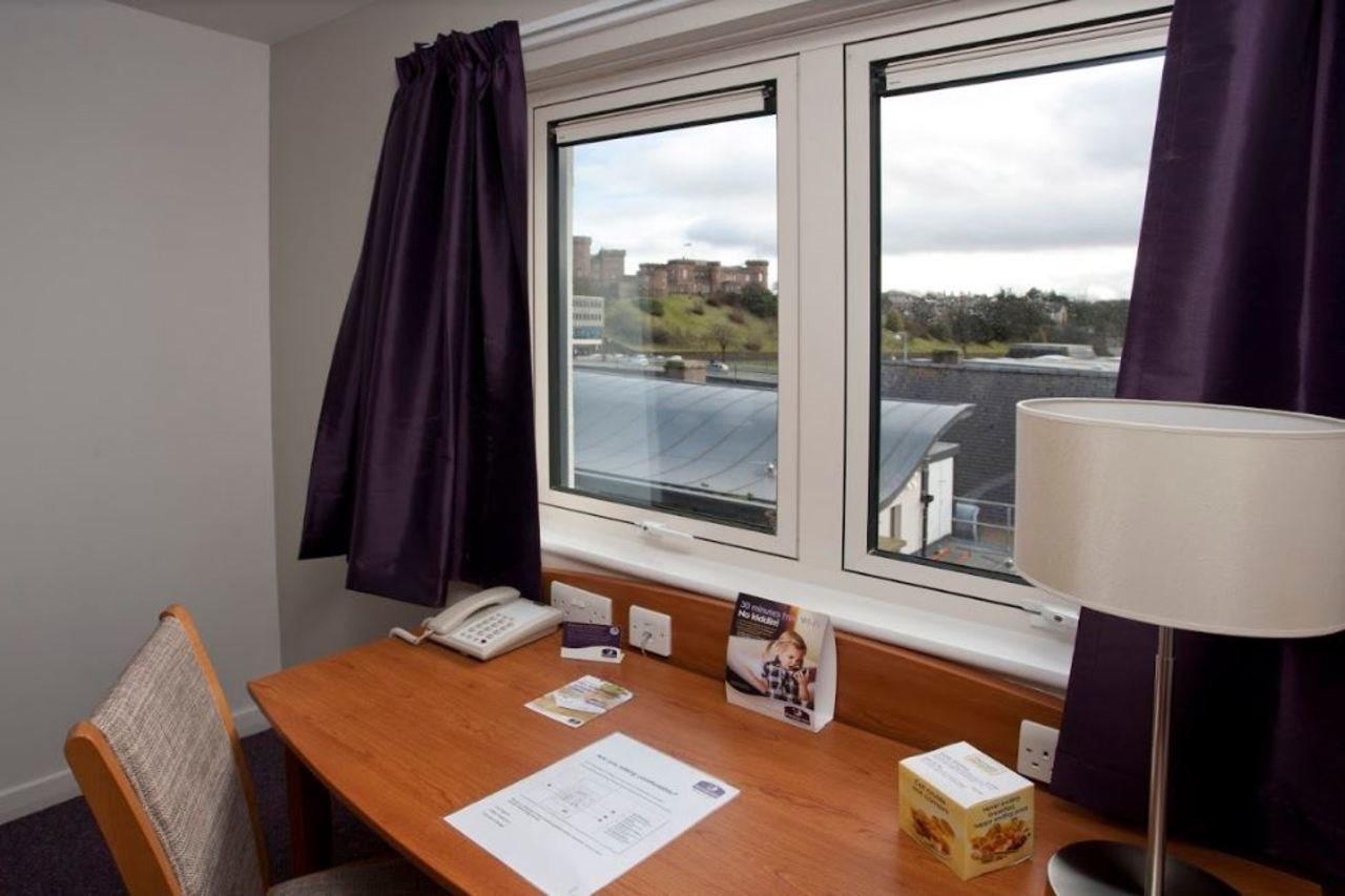 Premier Inn Inverness Centre - River Ness エクステリア 写真