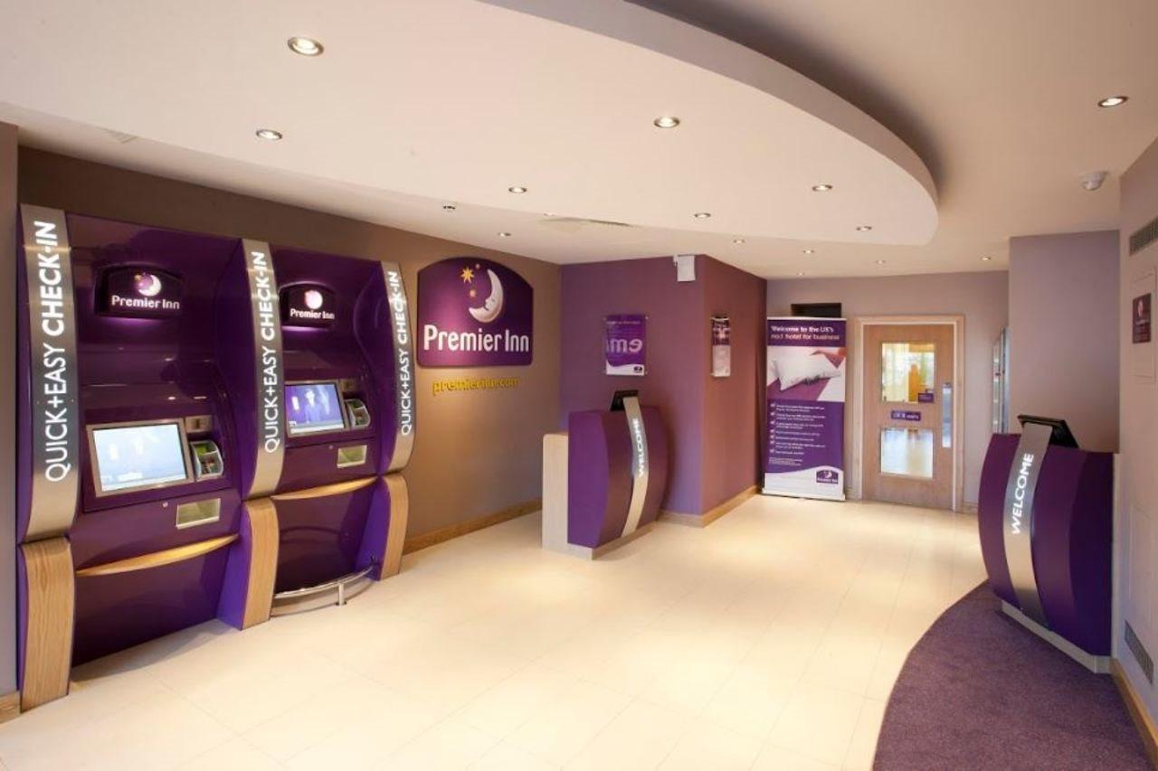 Premier Inn Inverness Centre - River Ness エクステリア 写真