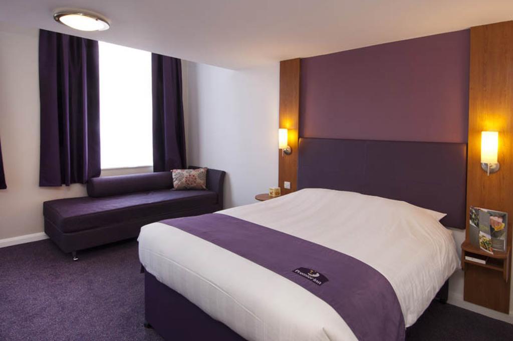 Premier Inn Inverness Centre - River Ness 部屋 写真