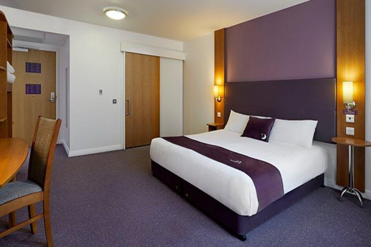 Premier Inn Inverness Centre - River Ness エクステリア 写真